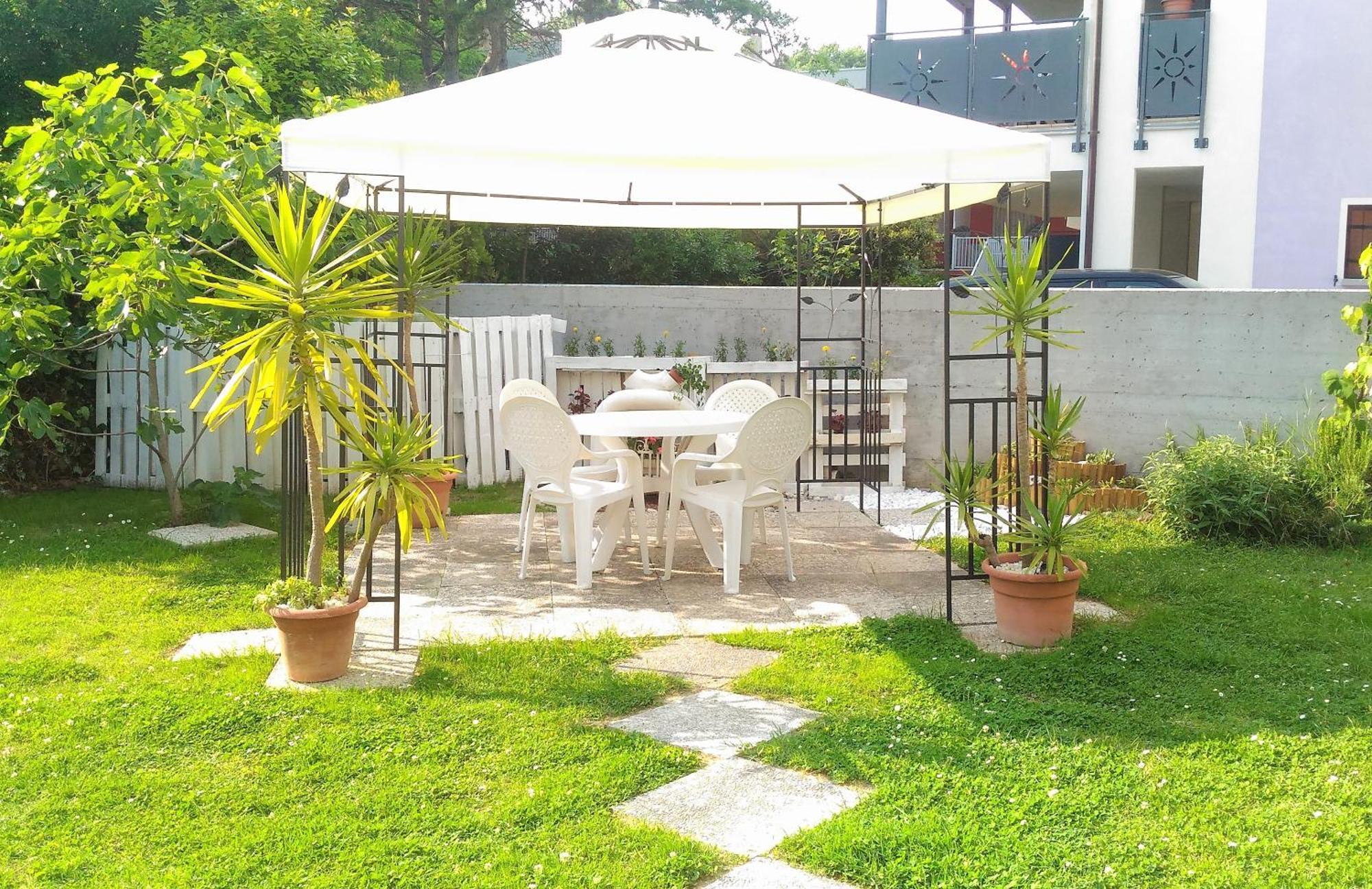 Green Holiday Villa Бибионе Екстериор снимка